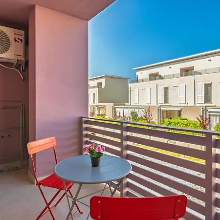 Апартаменти Ltapartments 3- Nuovo Bilocale A 10 Minuti Dalla Torre